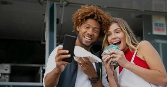 Ambiance festive à auvergne-rhone-alpes lors d’un événement