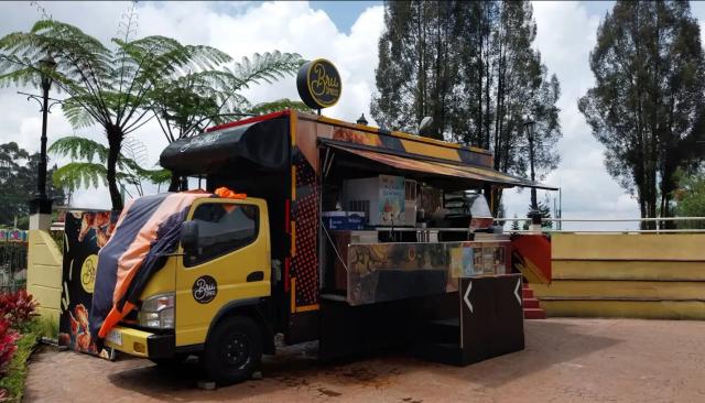 Service traiteur à ile-de-france, réservé via BookMyFoodtruck