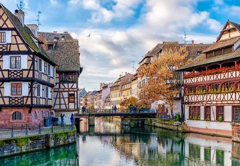 Vue pittoresque de grand-est, idéale pour un événement