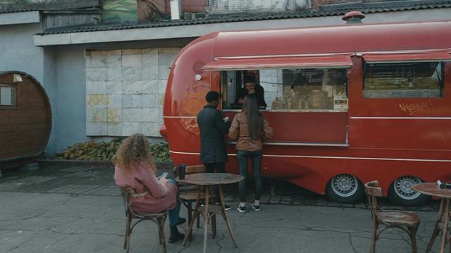 Service traiteur à provence-alpes-cote-d-azur, réservé via BookMyFoodtruck
